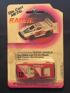 1/64 DIE CAST METAL RACER LOTUS RED READ - Picture 1 of 1