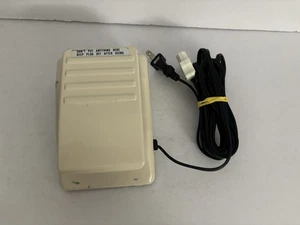 Janome Newhome Macchina da Cucire Metallo Pedale Elettrico Controllo Velocità YC-500 - Foto 1 di 4