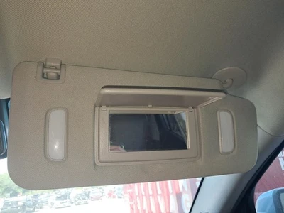 GMC Terrain 2015 pasajero parasol derecho negro usado SUV de 4 puertas 268-02117R Foto 1 de 4