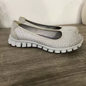 Skechers Flex espuma viscoelástica plateada EZ Flex para mujer talla 8 - Imagen 1 de 9