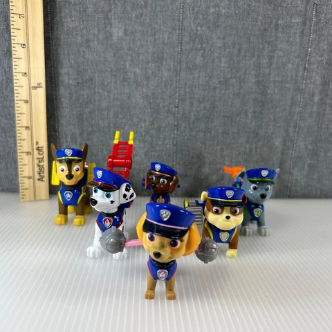 PAW Patrol Ultimate Rescue Action Pack Police Pups Figure Lot Spin Master Cover