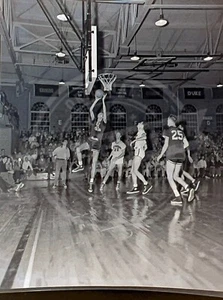 SOUTH CAROLINA 1951 1952 DAVIDSON WILDCATS BASKETBALL ORIGINAL PHOTO NEGATIVE - Picture 1 of 7