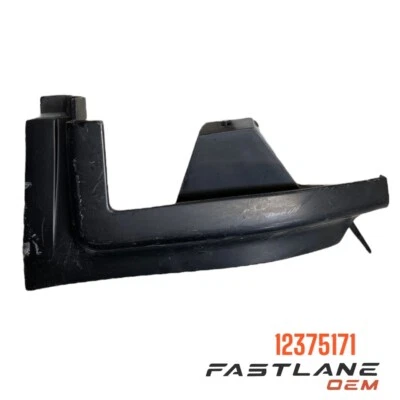 PARAGOLPES DELANTERO DERECHO CHEVROLET TAHOE 1995-2000 RELLENO EXTERIOR NUEVO OEM 12375171 Foto 1 de 4
