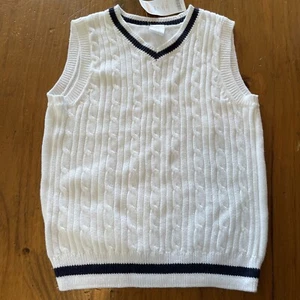 NWT Gymboree Boys Cable Knit Sweater Vest Size S 5-6 White with Navy Trim - Picture 1 of 4