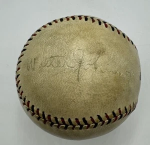 Walter Johnson Signed 1920's Baseball With Beckett COA - Picture 1 of 8