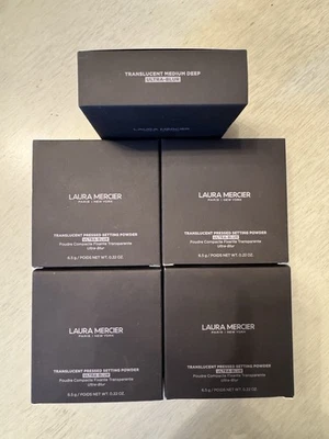 Laura Mercier Translucent Pressed Setting  Powder Ultra-Blur - Medium Deep - Image 1 of 2