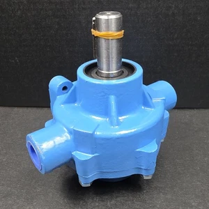 7560C Cast Iron 8-Roller Pump Compatible with Hypro 7560C – 22.5 GPM, 3/4" NPT - Picture 1 of 6
