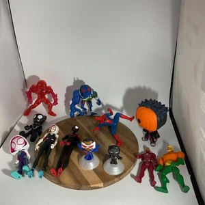 Lotto di 12 action figure supereroi e cattivi (8) - Foto 1 di 5