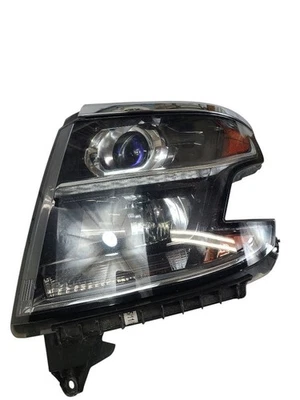 Faro izquierdo conductor sin HID se adapta a 15-16 SUBURBAN 1500 620876 Foto 1 de 4