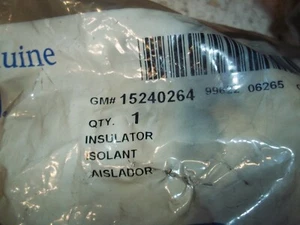 GENUINE GM LOWER INSULATOR PART NUMBER 15240264 - Picture 1 of 2