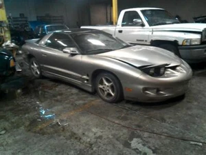 CORNER/PARK LIGHT FITS 98-02 FIREBIRD 96681 - Picture 1 of 4