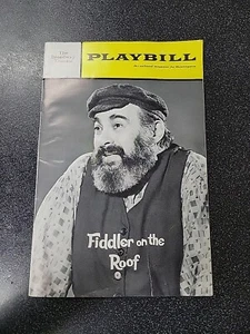 FIDDLER ON THE ROOF, PLAYBILL, AUGUST 1971, THE BROADWAY THEATRE - Picture 1 of 11