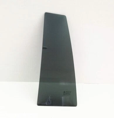 Driver/Left Side Rear Vent Window Glass For 1997-2007 Mitsubishi Montero Sport — 第 1/4 张图片