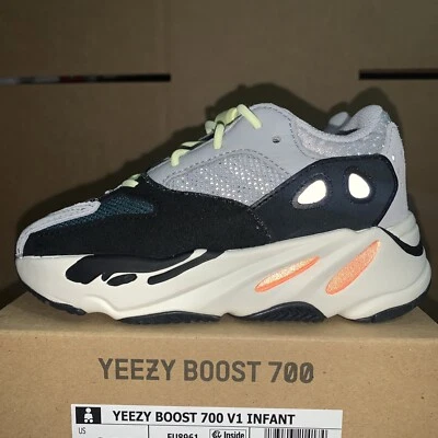 Adidas Yeezy Boost 700 Infant Wave Runner Talla 8.5K-10K Niño pequeño FU8961 Nuevo Foto 1 de 4