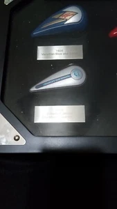 Harley Davidson 5 Mini Benzintanks Shadow Box Case 2006 Motorräder Hog Tank - Bild 1 von 4