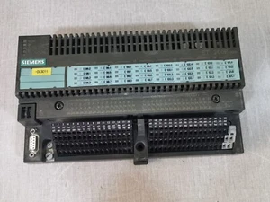 Siemens ET200B-32DI PLC Module - Picture 1 of 7