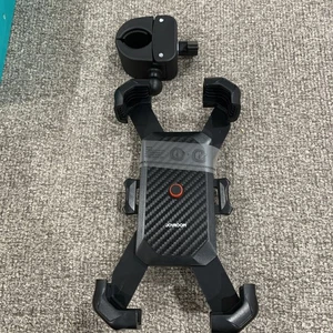 JOYROOM Motocicleta Bicicleta Soporte Teléfono Militar Anti-Vibración Bloqueo Automático 4.7-7" Teléfono - Imagen 1 de 9