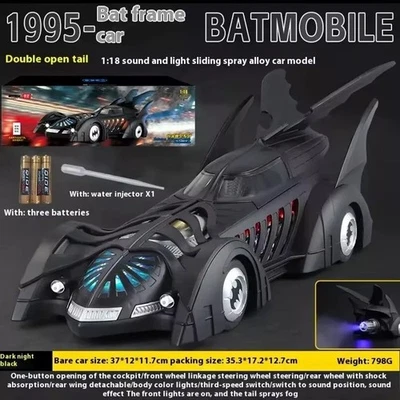 BATMOBILE 1995 MODELLO auto pressofuso BATMAN Forever DC 1:18 luci LED - Immagine 1 di 4