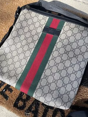 Gucci GG Supreme Canvas Leather Messenger Bag - Image 1 of 4