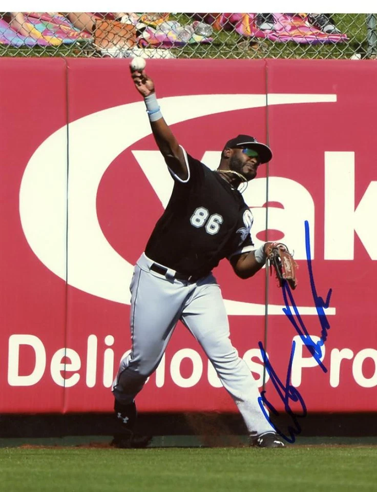 COURTNEY HAWKINS CHICAGO WHITE SOX SIGNED AUTOGRAPHED 8X10 PHOTO W/COA  - Imagem 1 de 1