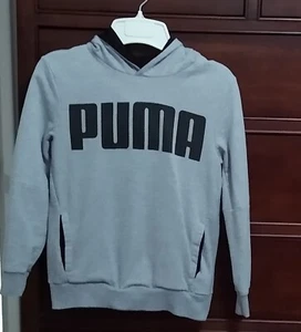 Boys - Puma Gray Pullover Hoodie - Sz S (8) - Picture 1 of 3