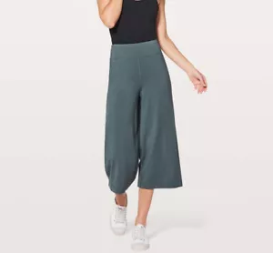 LULULEMON Blissed Out Culottes Donna Taglia 6 Colore Mare Acciaio NUOVO con Etichette 88€ - Foto 1 di 7