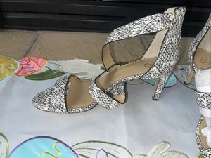 NWB $138 Ann Taylor Katie Snake Embossed Leather Heel - Picture 1 of 7