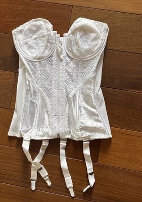 Lady Marlene Vintage Corset From 1950s - Image 1 of 4