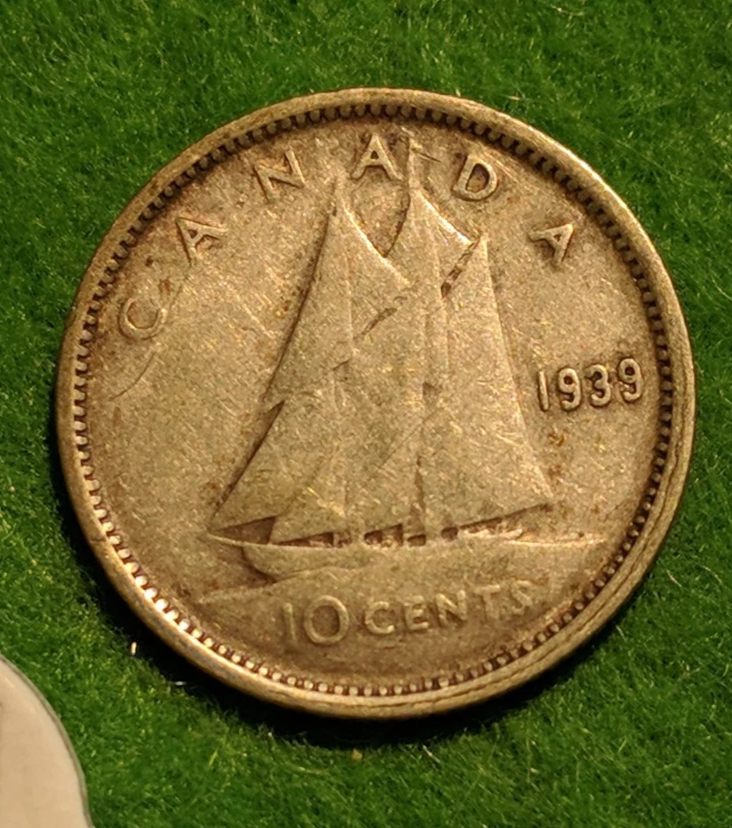 1939 Canadian Silver Dime – VF20 • WWII Period Coin • 80% Silver • KM# 33 - Image 1 of 4