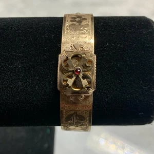 antique Victorian W.E.W Rolled Gold Buckle Bracelet Garnet Stone Floral Etched - Picture 1 of 10