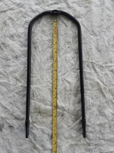 Triumph 60er Jahre Kotflügel vorne hinten Halterung - Bild 1 von 1