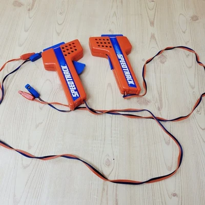 VINTAGE PAIR 1979 MATCHBOX ELECTRIC RACE & CHASE SPEEDTRACK HAND CONTROLLERS   - Image 1 of 4