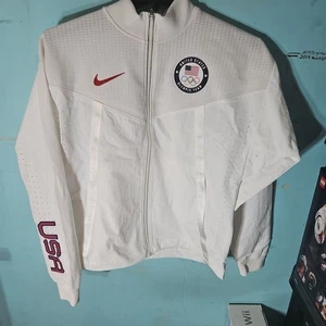 Nike Team USA Tokyo 2020 Medal Stand Jacket Olympic Mens Size M MSRP $450 - Picture 1 of 8