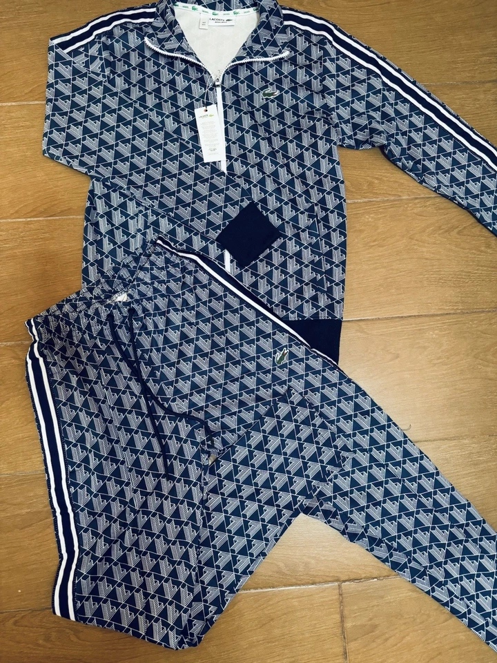 Chándal Lacoste  - Imagen 1 de 4