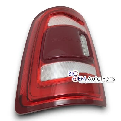 Ram 2500 3500 2019-2023 lado del conductor luz trasera LED 68361717AE Foto 1 de 4