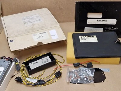 Jaguar Vehicle Tracker System Kit JLM20028 Genuine NEW OEM - Image 1 of 4