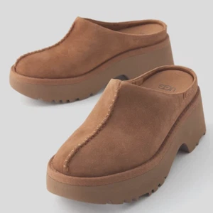 UGG Damengröße 9 Kastanie neue Höhen Clogs NEU im Karton - Bild 1 von 11