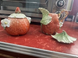 Antique Royal Bayreuth Red Strawberry Hand Painted Adorable Cottage Sugar And Cm - Picture 1 of 1