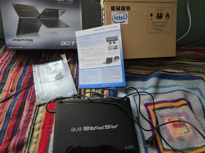 ACER ASPIRE ONE D255-1268 10.1-inch Screen 250GB Original Power Cord &  eb4936 - Image 1 of 4