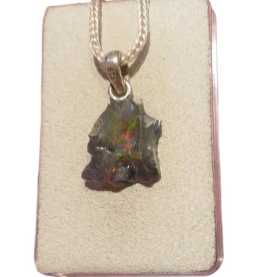 Edelopal schwarz Black Opal Rohstein Anhänger 925 Silber Nr. 4557 - Bild 1 von 3