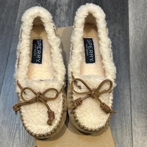 Sperry Reina Jr Tan Slipper Style STS880181 New In Box Size 5 - Picture 1 of 5