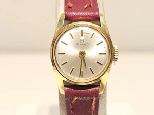 VINTAGE SMALL 17mm LUXURY CLASSIC GOLD PLATED LADIES MECHANICAL WATCH "TISSOT" - Picture 1 of 14