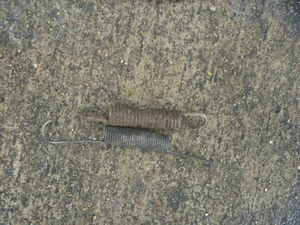 OEM Yamaha TW200 TW 200 TW200D Trailway 2JX Side Stand & Exhaust Springs - Picture 1 of 1