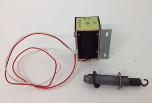 Solenoide Tascam TSR8 5313004200 S137 - Imagen 1 de 2