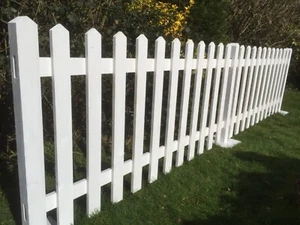 3.6M White Primed Wooden 'Free Standing' Picket Fencing/Legs Events!Exhibition! - Picture 1 of 12