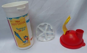 Tupperware Spanish Lion King w/ Quickshake Mixing Insert Spanish Rey Leon New - Picture 1 of 3