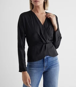 Top drapeado satinado Express para mujer talla XS negro mangas largas envoltura sintética nuevo con etiquetas $58 - Imagen 1 de 19