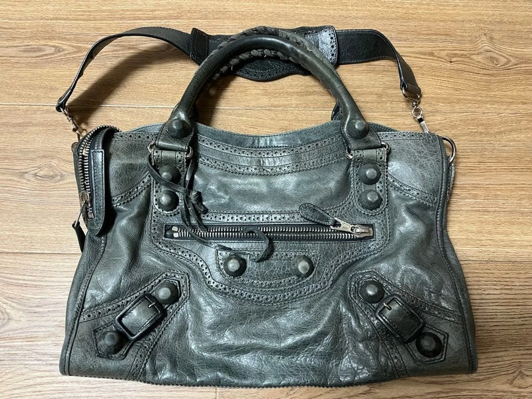 バッグ balenciaga city bag Preços baixos em Balenciaga City Bolsas Femininas | eBay