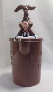 Vintage Nestle Quik Nesquik Hase Kunststoff Krug Braun Schokolade Milch Mixer - Bild 1 von 8
