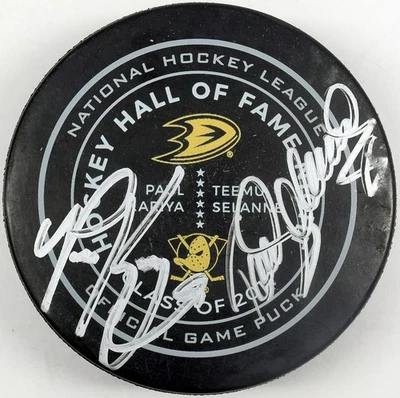   Paul Kariya/Teemu Selanne Firmado 2017 HOF Puck 9 707273 JSA LOA (tarjeta) Foto 1 de 2